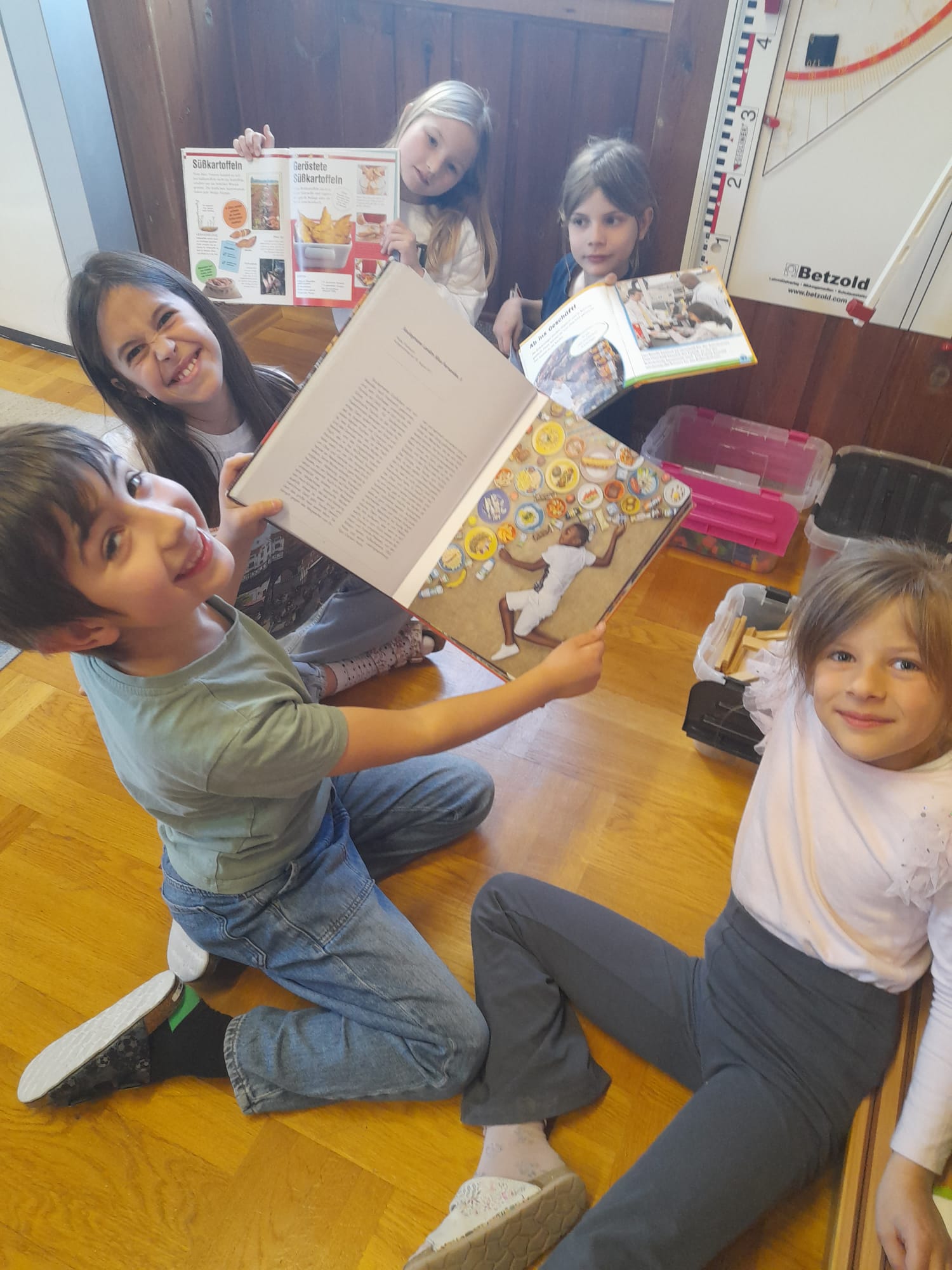 573b8a4d-75e4-4516-a6e2-fe869a5342e3